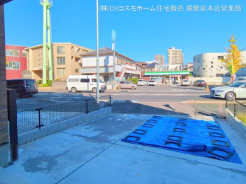 現地外観写真　-