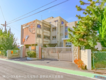 周辺環境　さいたま市立下落合小学校（950m）