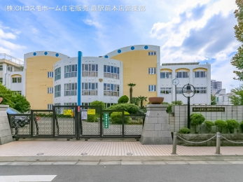 周辺環境　さいたま市立浦和別所小学校（600m）