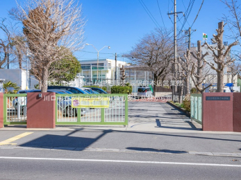 周辺環境　川口市立安行中学校（1280m）