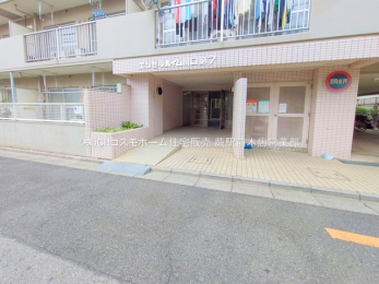 エントランス　-