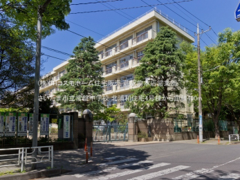 ���ӊ��@�������܎s����Ւ��w�Z�i400m�j