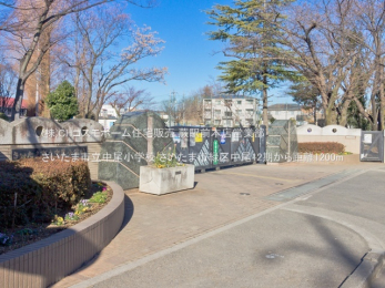 ���ӊ��@�������܎s���������w�Z�i1200m�j