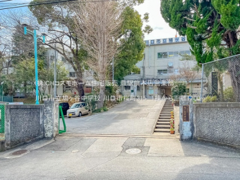 ���ӊ��@����s�������J���w�Z�i1200m�j