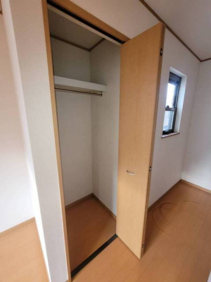 �@�m��8���{����2��