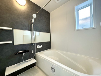 �����@�E���d�l�E