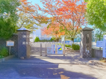 ���ӊ��@�n�s���k���w�Z�i800m�j