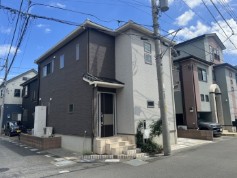 ���n�O�ώʐ^�@�����������c�[�g�[���̊O�ς��X���݂ɓ���݁A�Ƒ��̕�炵�����₩�Ɏ󂯎~�߂�������ꂽ�Ȃ܂��ł� 