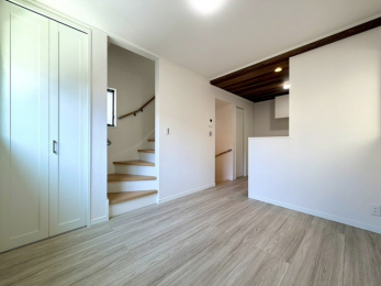 �o���R�j�[�@�L�����Ȃ��A�ł��~�������̂͂����Ƃ���B�Ƌ�̔z�u�����₷�����ʂ̂Ȃ���Ԃł��B